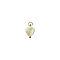 Coeur blanc nacré